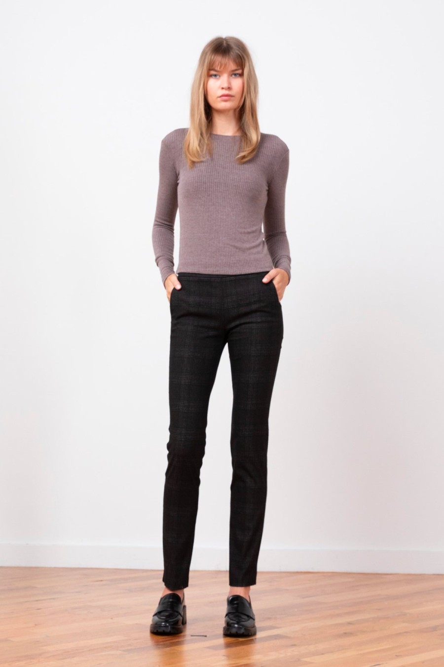 Pants | AVENUE MONTAIGNE Louis Match Less