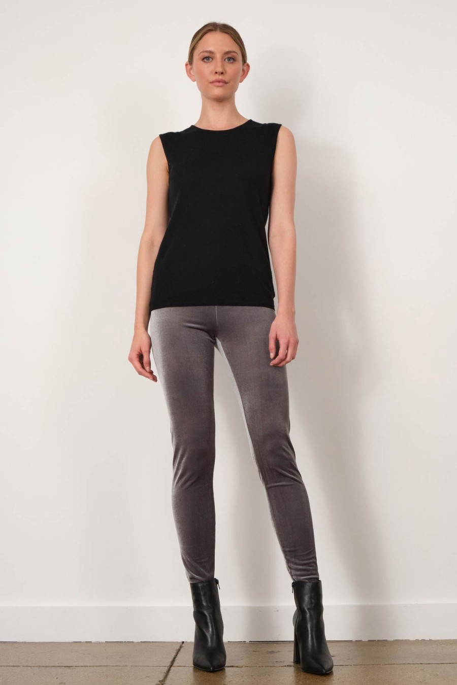 Pants | AVENUE MONTAIGNE Pull On Skinny Velvet Light Grey