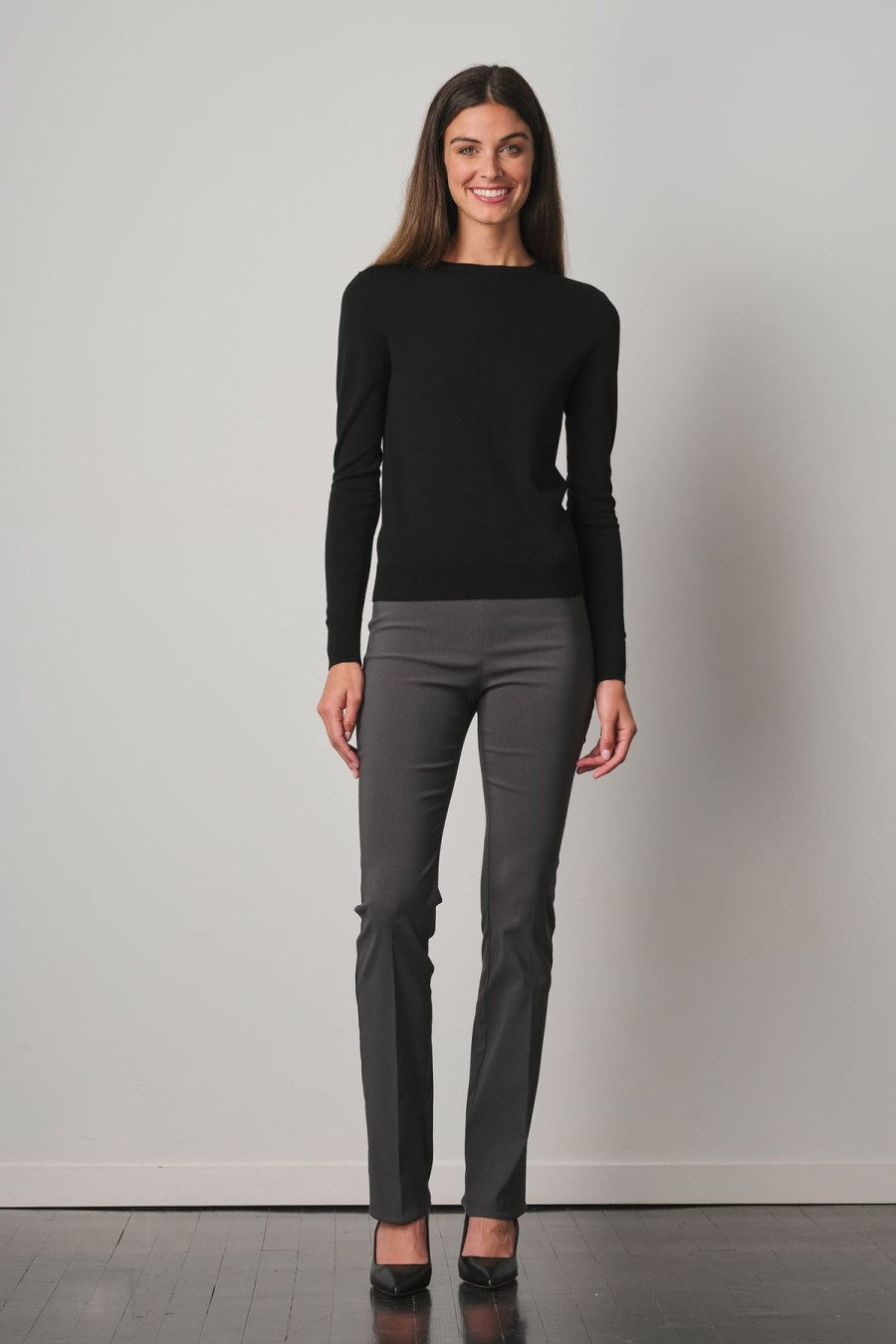 Pants | AVENUE MONTAIGNE Becca Signature Grey